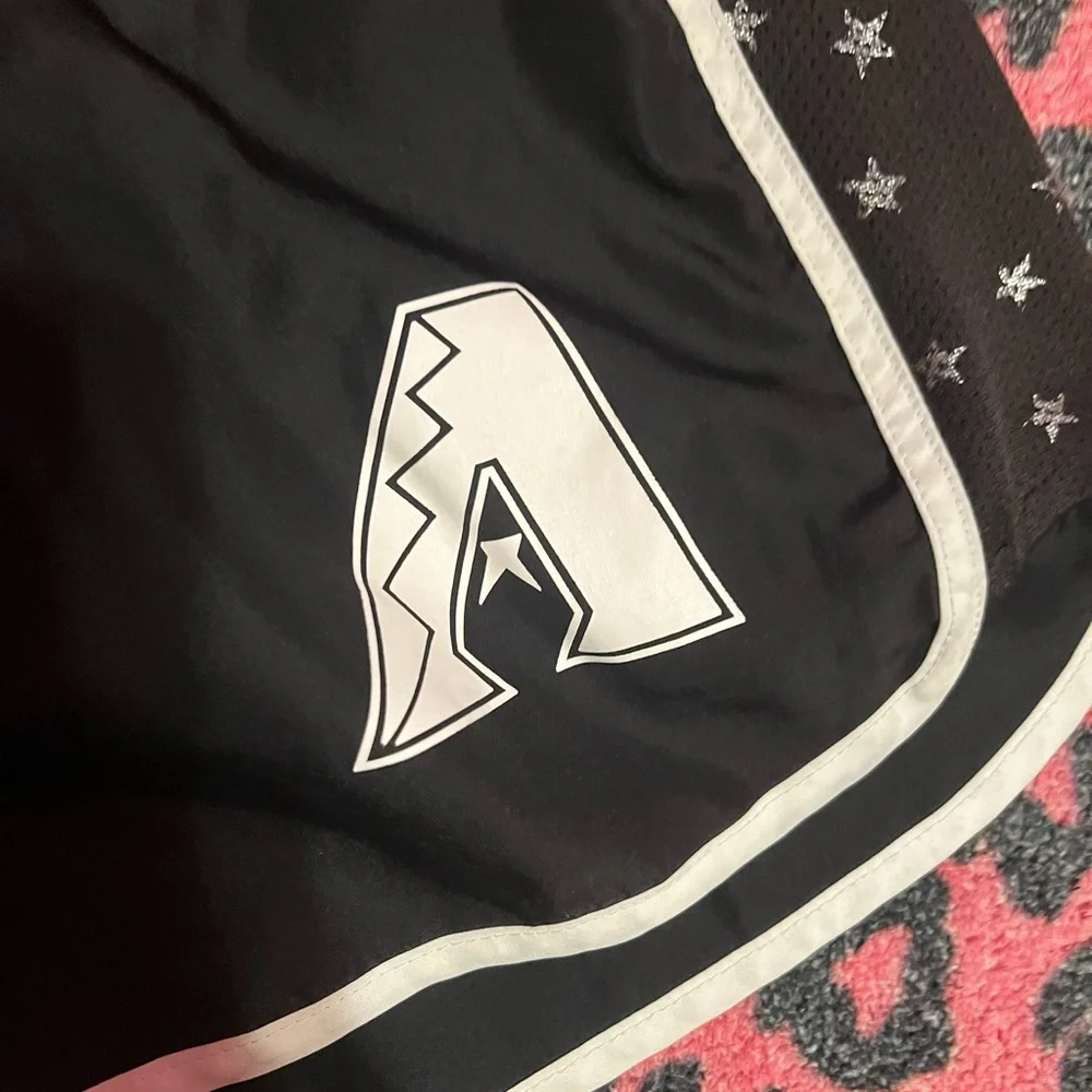 Vintage PINK Victoria's Secret Arizona Diamondbacks swim shorts - Picture 3 of 10